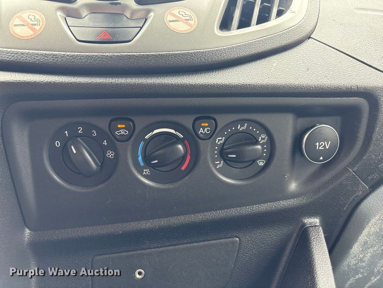 image for item FI0190 2017 Ford Transit van