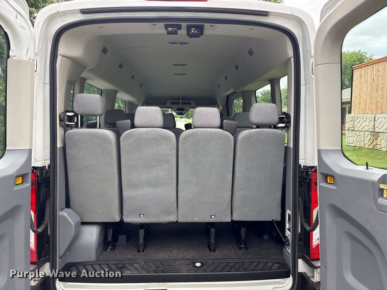 image for item FI0190 2017 Ford Transit van