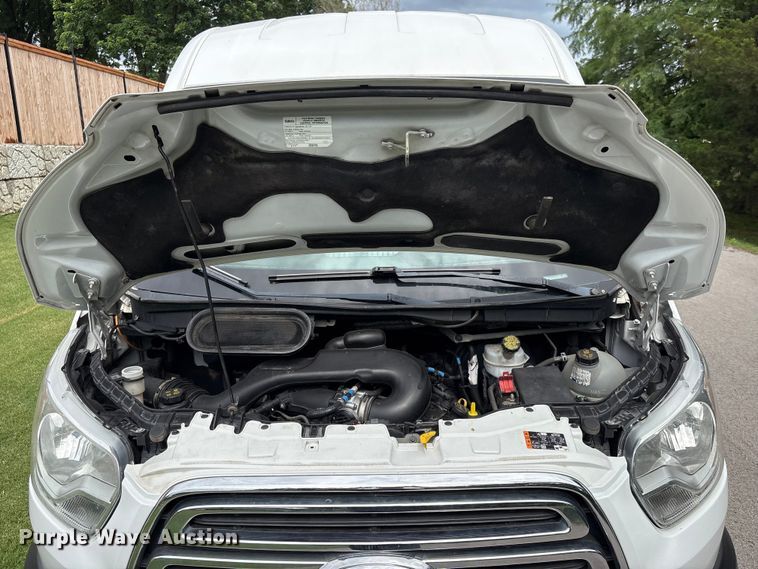 image for item FI0190 2017 Ford Transit van