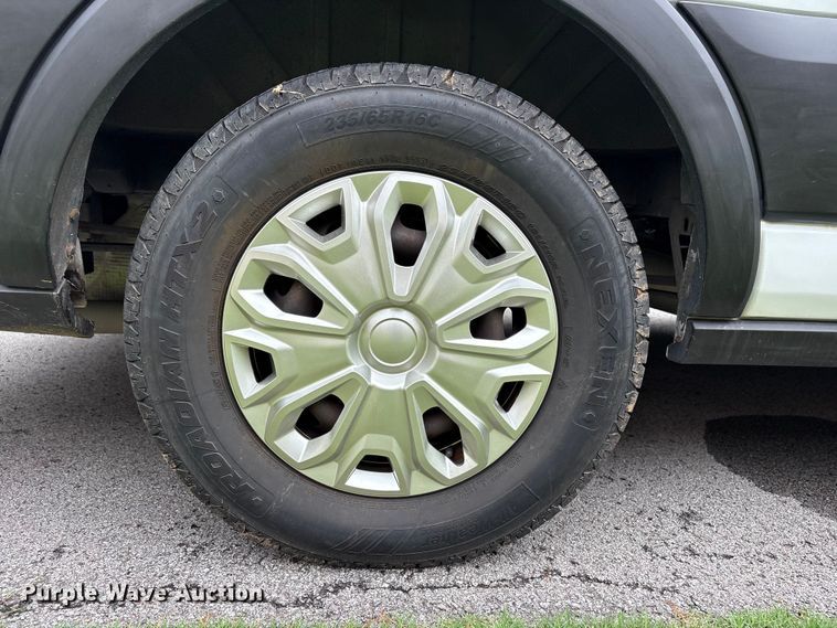 image for item FI0190 2017 Ford Transit van
