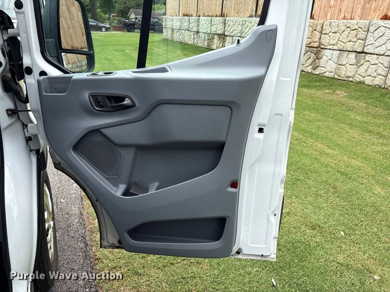 image for item FI0191 2015 Ford Transit van