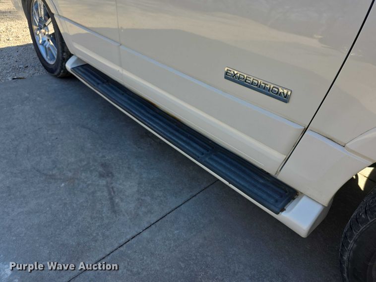 image for item FI0764 2007 Ford Expedition Limited SUV