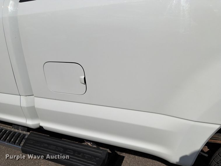 image for item FK0193 2017 Ford F250 Super Duty XLT Ext. Cab pickup truck