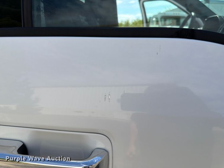 image for item FK0193 2017 Ford F250 Super Duty XLT Ext. Cab pickup truck