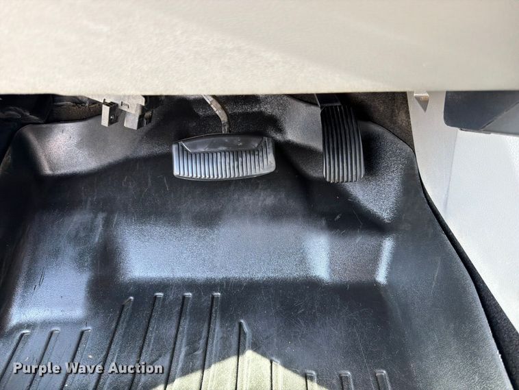 image for item FK0193 2017 Ford F250 Super Duty XLT Ext. Cab pickup truck