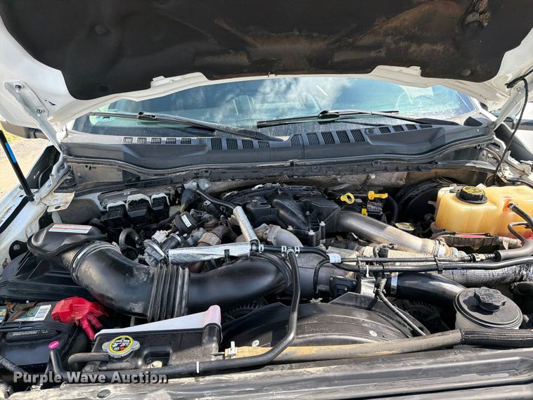 image for item FK0193 2017 Ford F250 Super Duty XLT Ext. Cab pickup truck