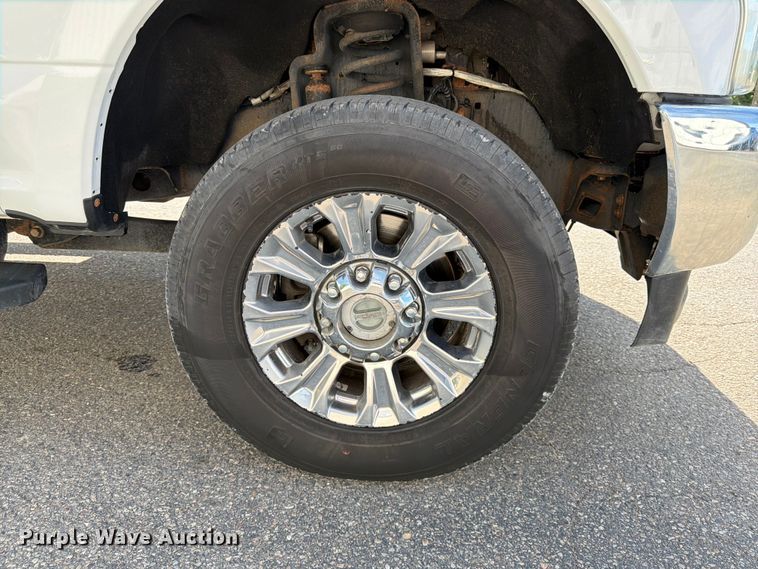 image for item FK0193 2017 Ford F250 Super Duty XLT Ext. Cab pickup truck