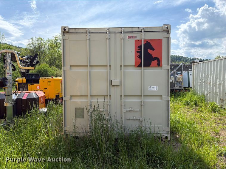 image for item FK2006 Skid mounted laundry unit