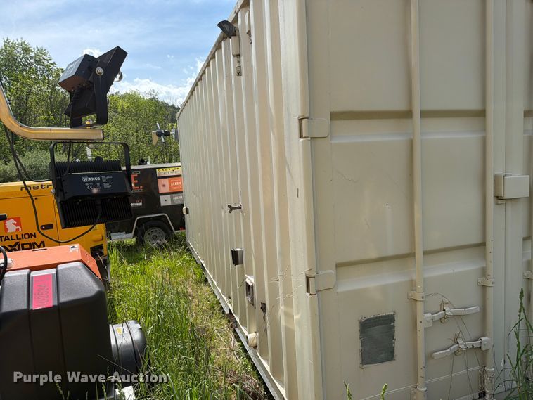 image for item FK2006 Skid mounted laundry unit