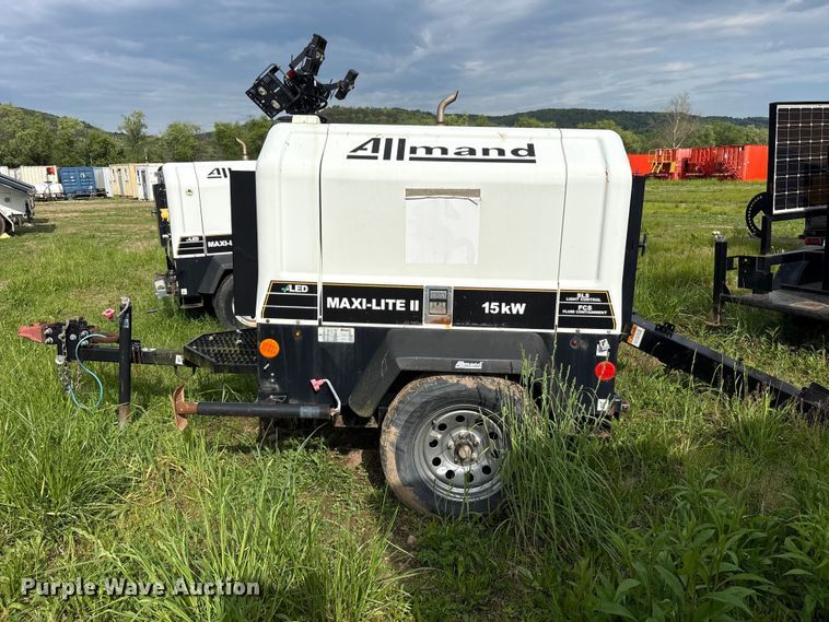 image for item FK2012 2018 Allmand Bros, Inc. Max-Lite II light plant
