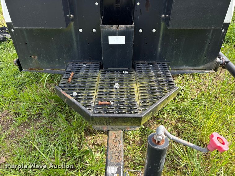 image for item FK2012 2018 Allmand Bros, Inc. Max-Lite II light plant