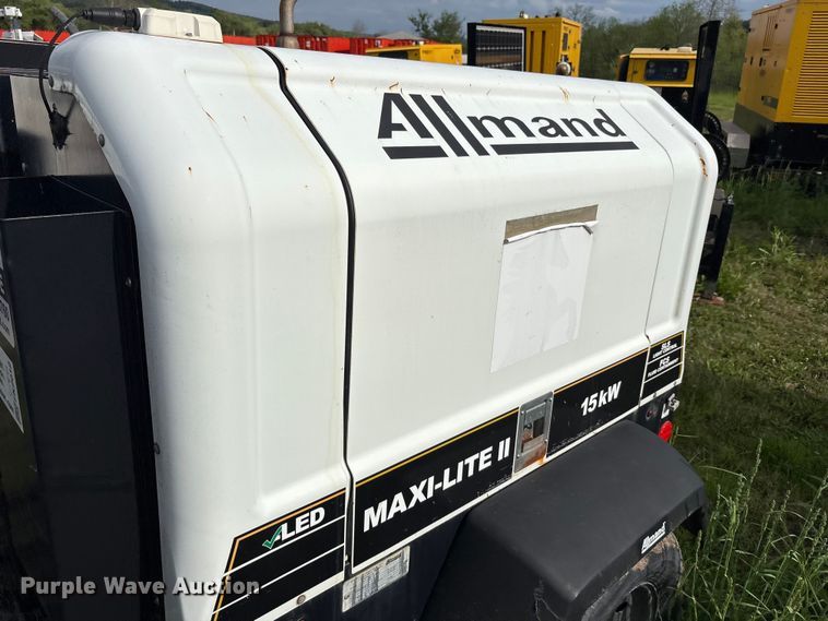 image for item FK2012 2018 Allmand Bros, Inc. Max-Lite II light plant