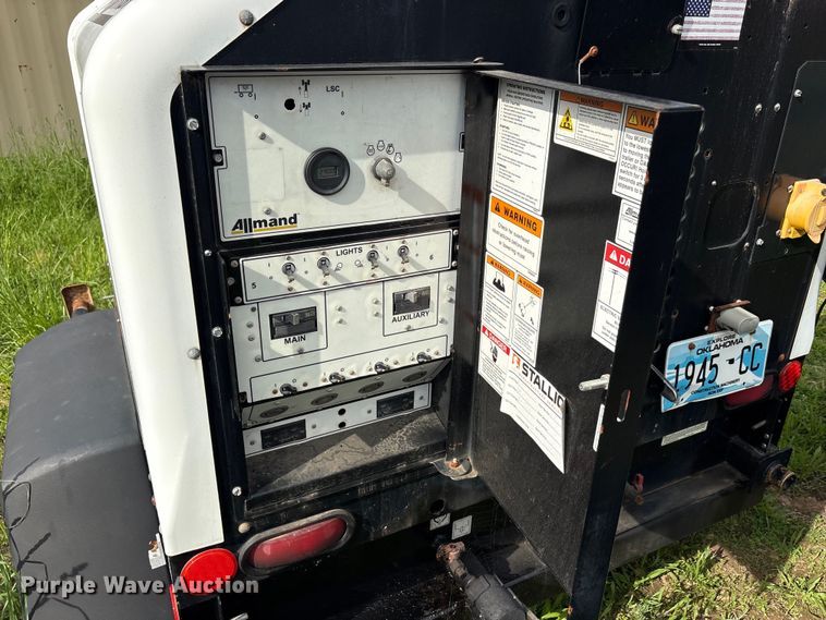image for item FK2012 2018 Allmand Bros, Inc. Max-Lite II light plant