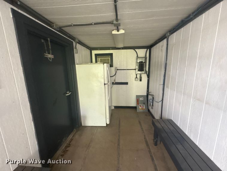 image for item FK2021 Skid mounted changing trailer