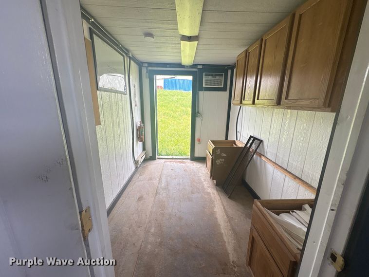 image for item FK2021 Skid mounted changing trailer