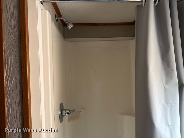 image for item FK2027 Skid mounted living quarters