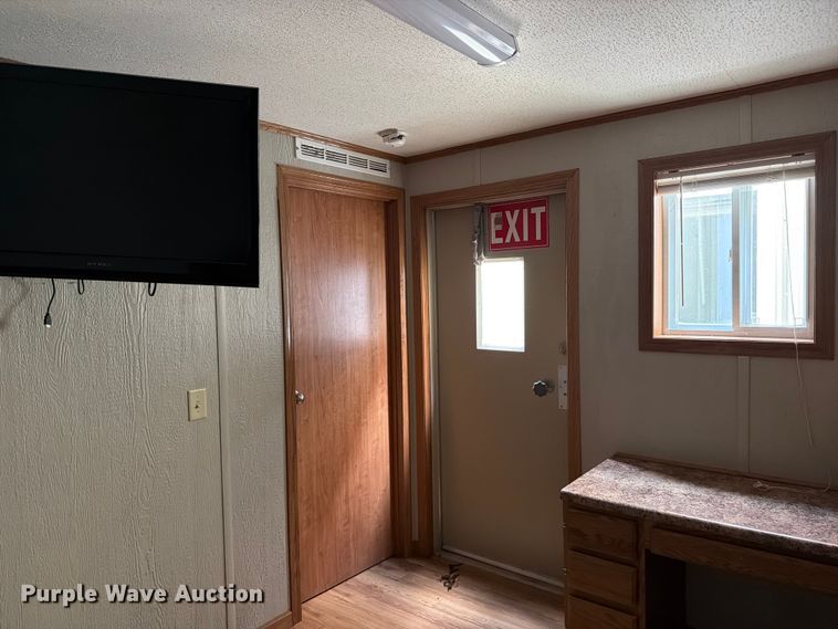 image for item FK2027 Skid mounted living quarters