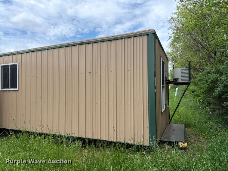 image for item FK2029 Skid mounted living quarters
