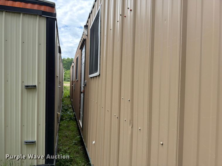 image for item FK2029 Skid mounted living quarters
