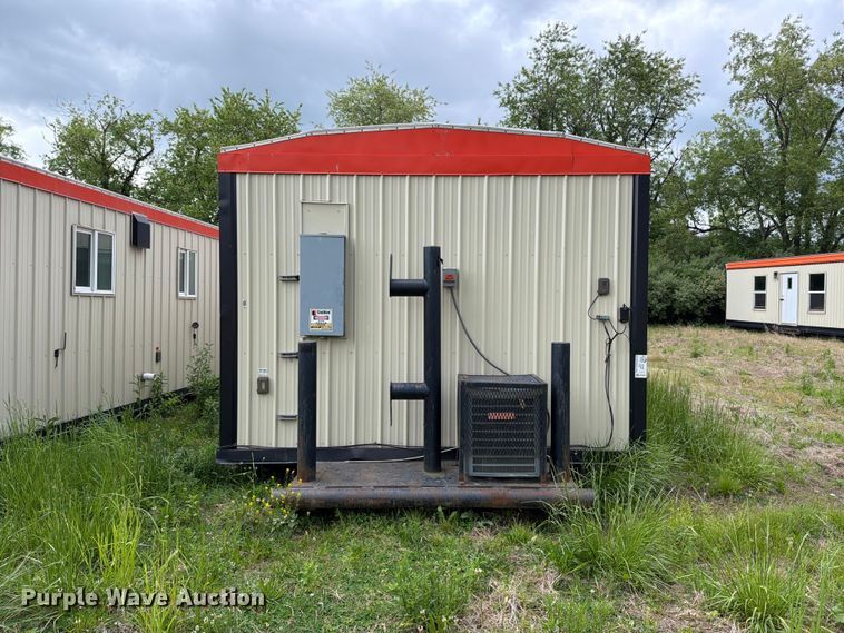 image for item FK2031 Skid mounted living quarters