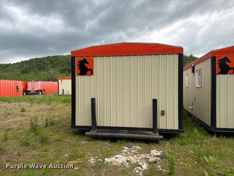 image for item FK2031 Skid mounted living quarters