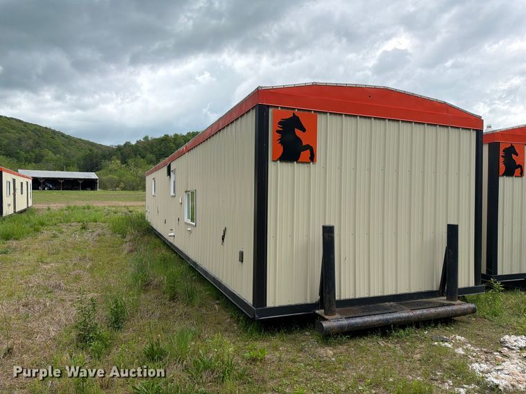 image for item FK2031 Skid mounted living quarters