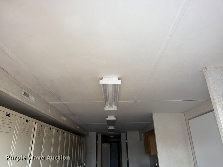 image for item FK2034 Skid mounted locker room
