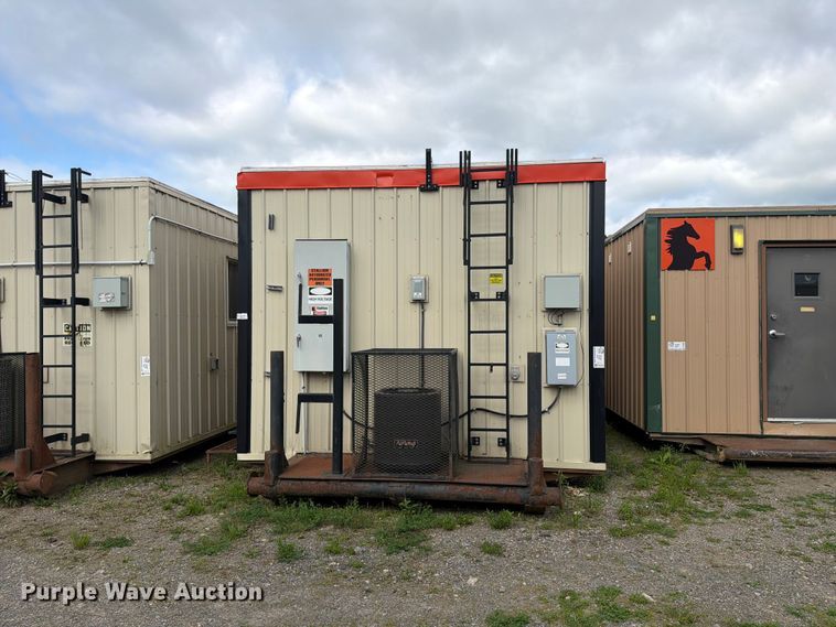 image for item FK2035 Skid mounted living quarters