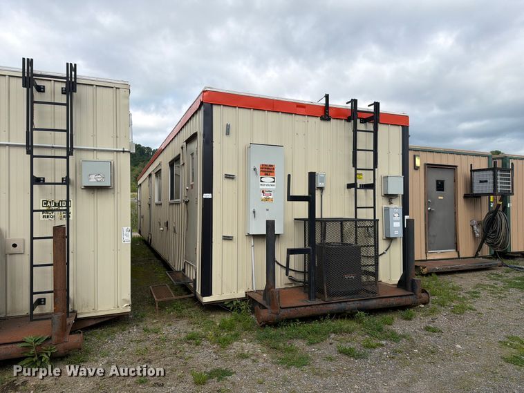 image for item FK2035 Skid mounted living quarters