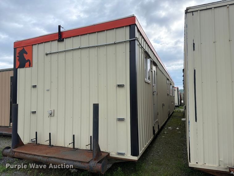 image for item FK2035 Skid mounted living quarters