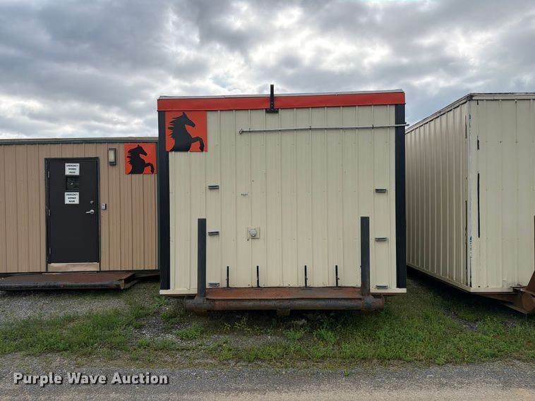 image for item FK2035 Skid mounted living quarters
