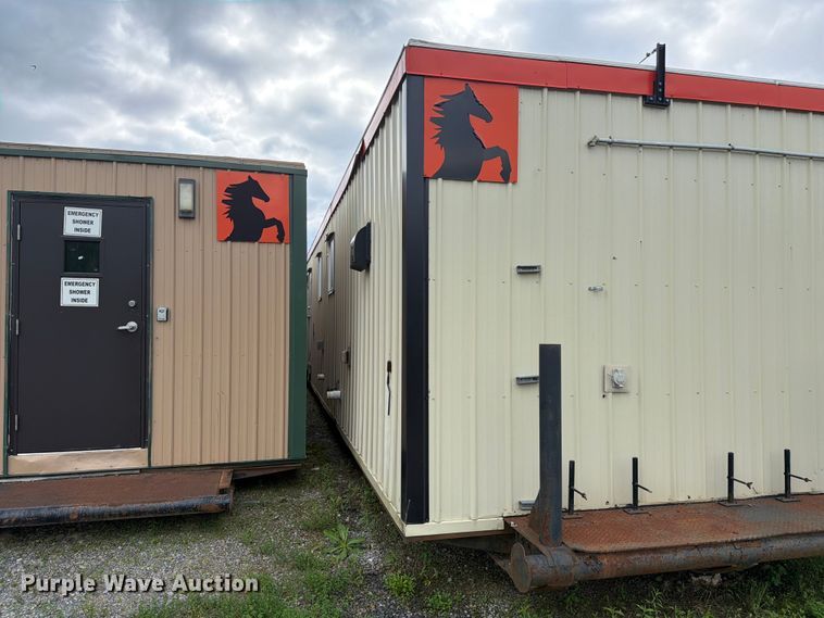 image for item FK2035 Skid mounted living quarters