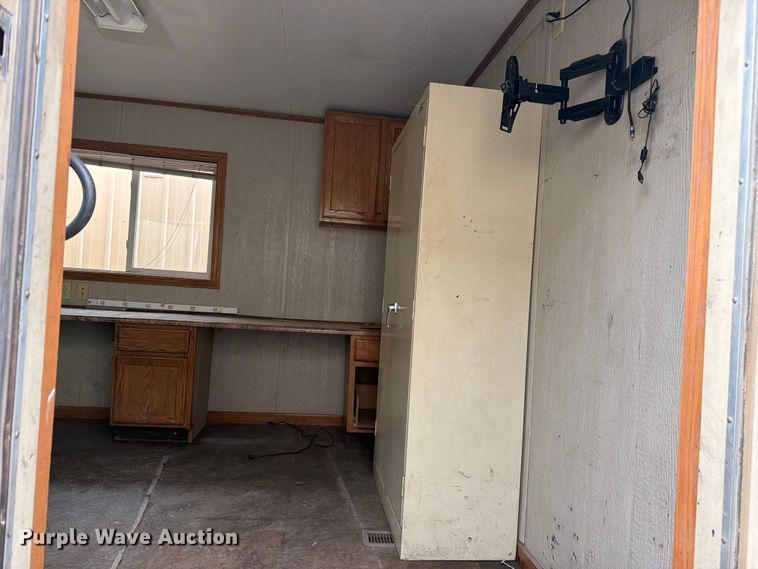 image for item FK2035 Skid mounted living quarters