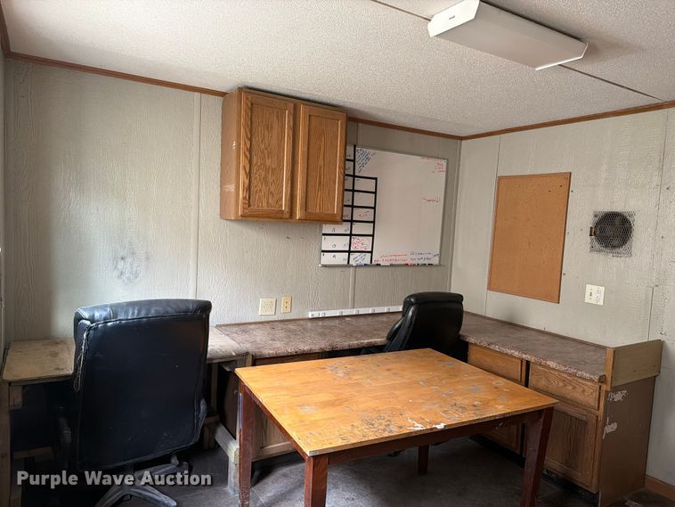 image for item FK2035 Skid mounted living quarters
