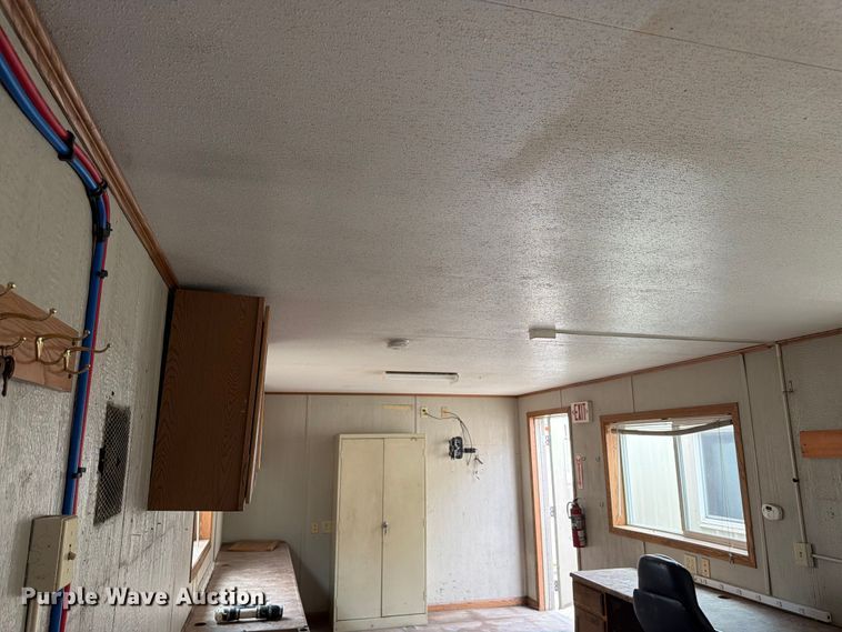 image for item FK2035 Skid mounted living quarters