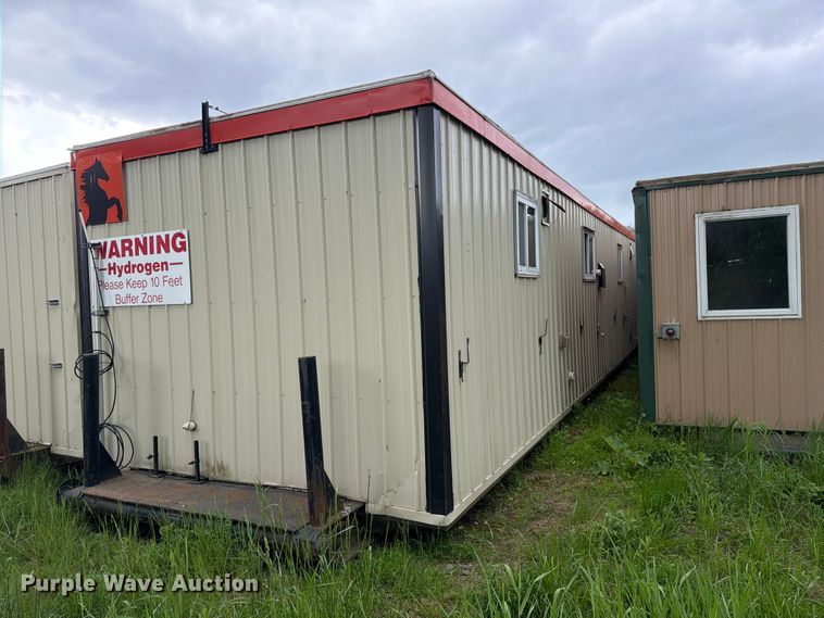 image for item FK2043 Skid mounted living quarters