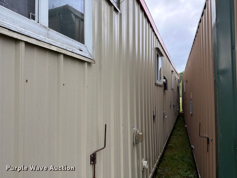 image for item FK2043 Skid mounted living quarters