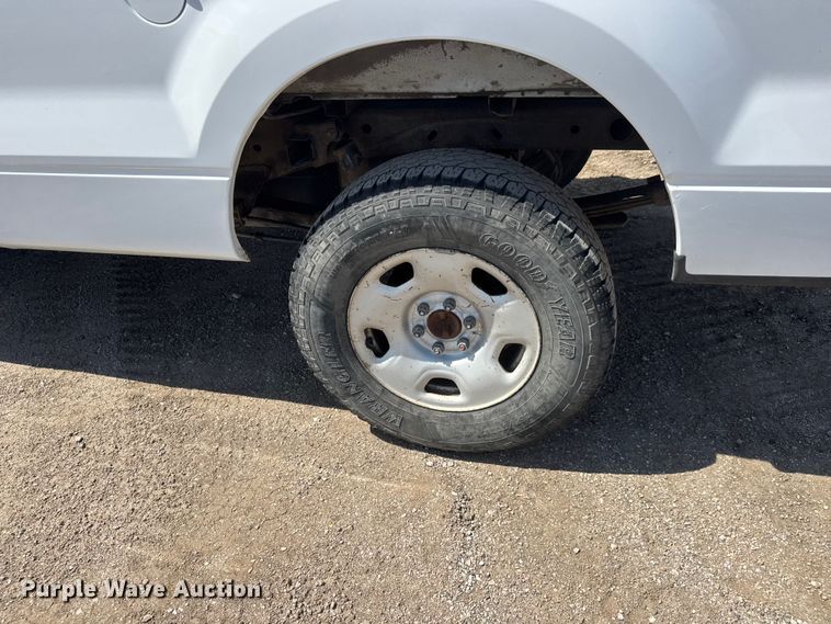 image for item NA9374 2005 Ford F150 pickup truck