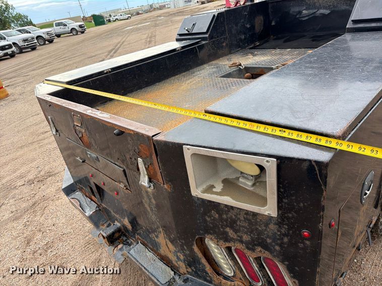 image for item NA9385 2018 RAM 3500 Crew Cab flatbed pickup truck