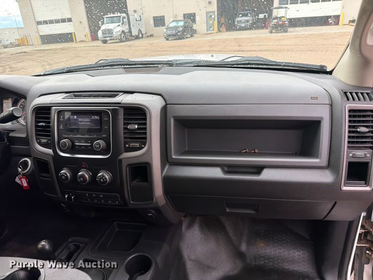 image for item NA9385 2018 RAM 3500 Crew Cab flatbed pickup truck
