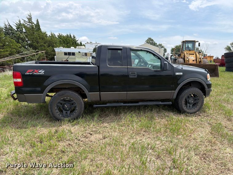 image for item NA9399 2004 Ford F150 Ext. Cab pickup truck