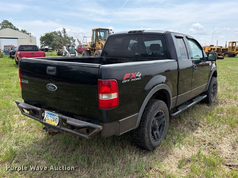 image for item NA9399 2004 Ford F150 Ext. Cab pickup truck