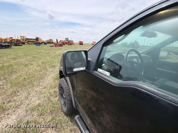 image for item NA9399 2004 Ford F150 Ext. Cab pickup truck