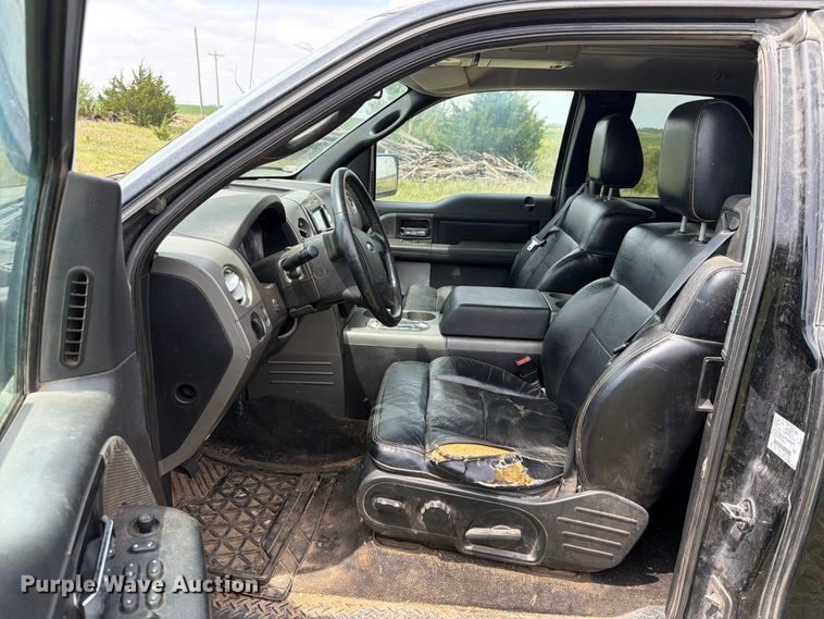 image for item NA9399 2004 Ford F150 Ext. Cab pickup truck