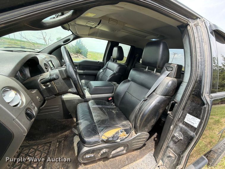 image for item NA9399 2004 Ford F150 Ext. Cab pickup truck