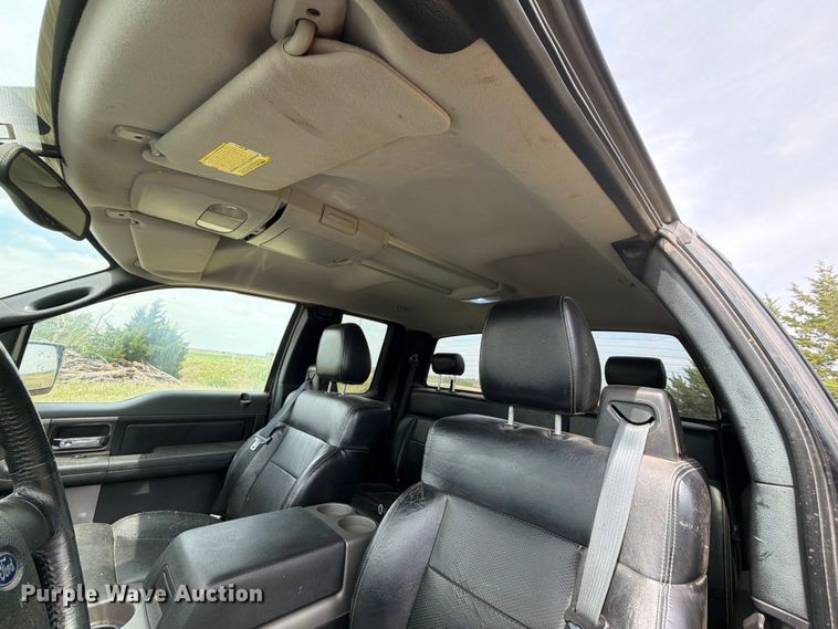 image for item NA9399 2004 Ford F150 Ext. Cab pickup truck