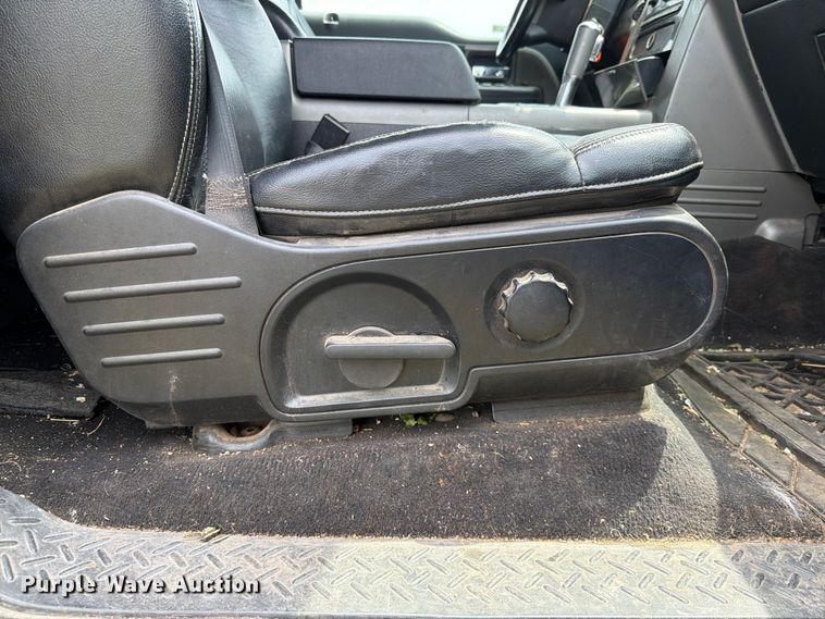 image for item NA9399 2004 Ford F150 Ext. Cab pickup truck