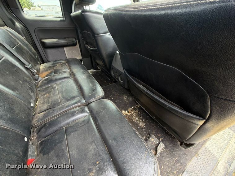 image for item NA9399 2004 Ford F150 Ext. Cab pickup truck