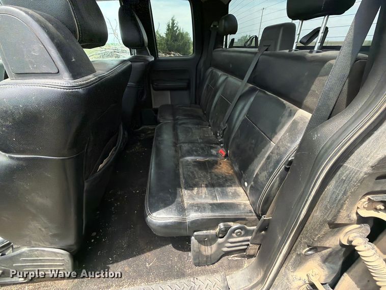 image for item NA9399 2004 Ford F150 Ext. Cab pickup truck