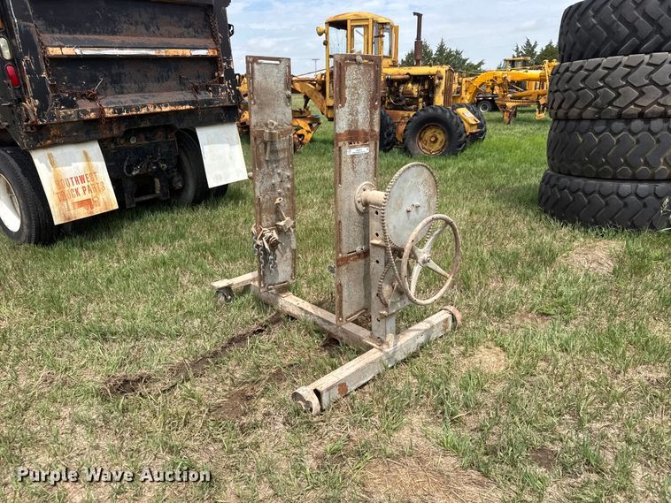 image for item NA9419 Engine stand